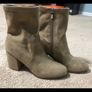 Marc Fisher boots